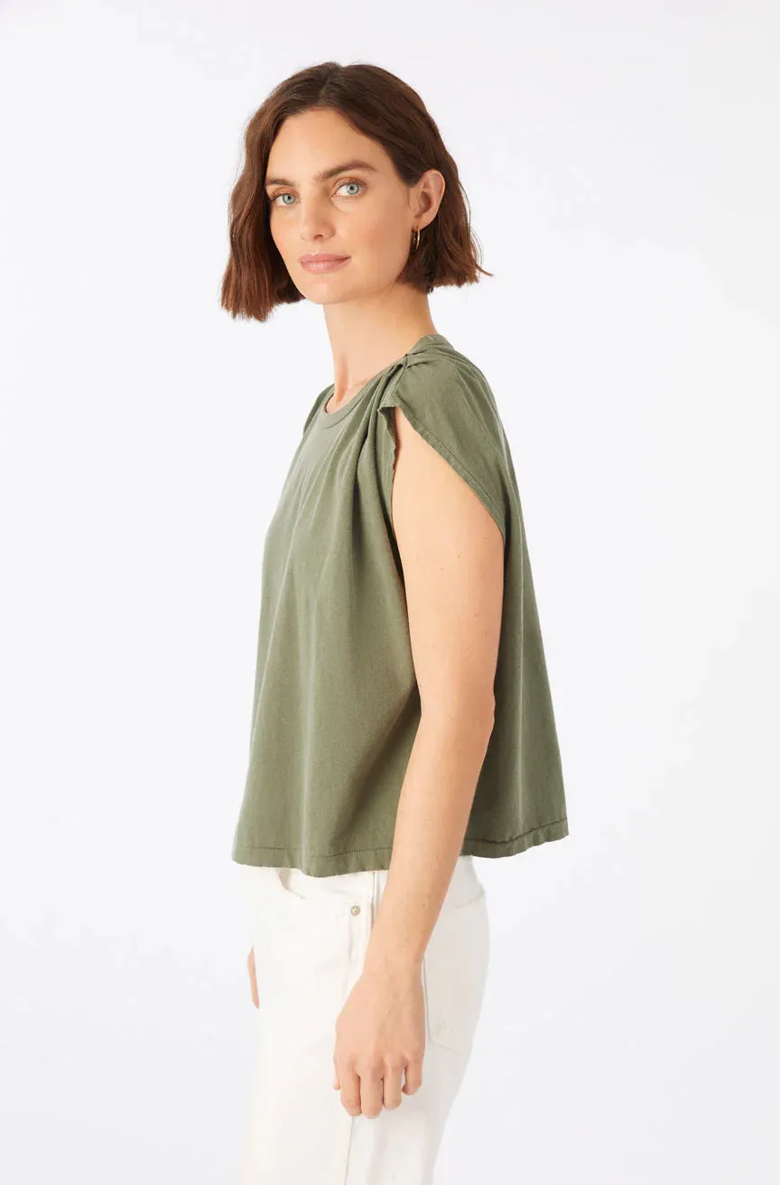 AMO Denim Gerty Short Sleeve Tee in Kelp
