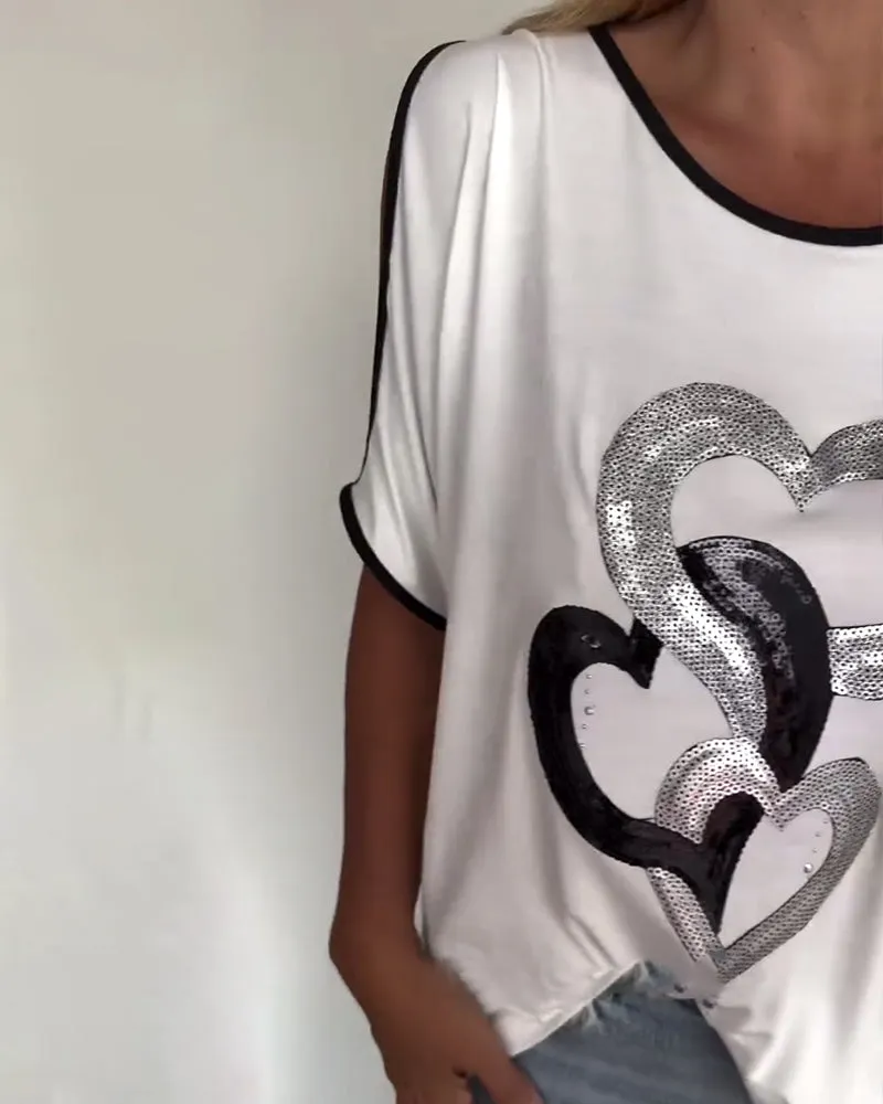 Colorblocked Round Neck Heart Print T-Shirt