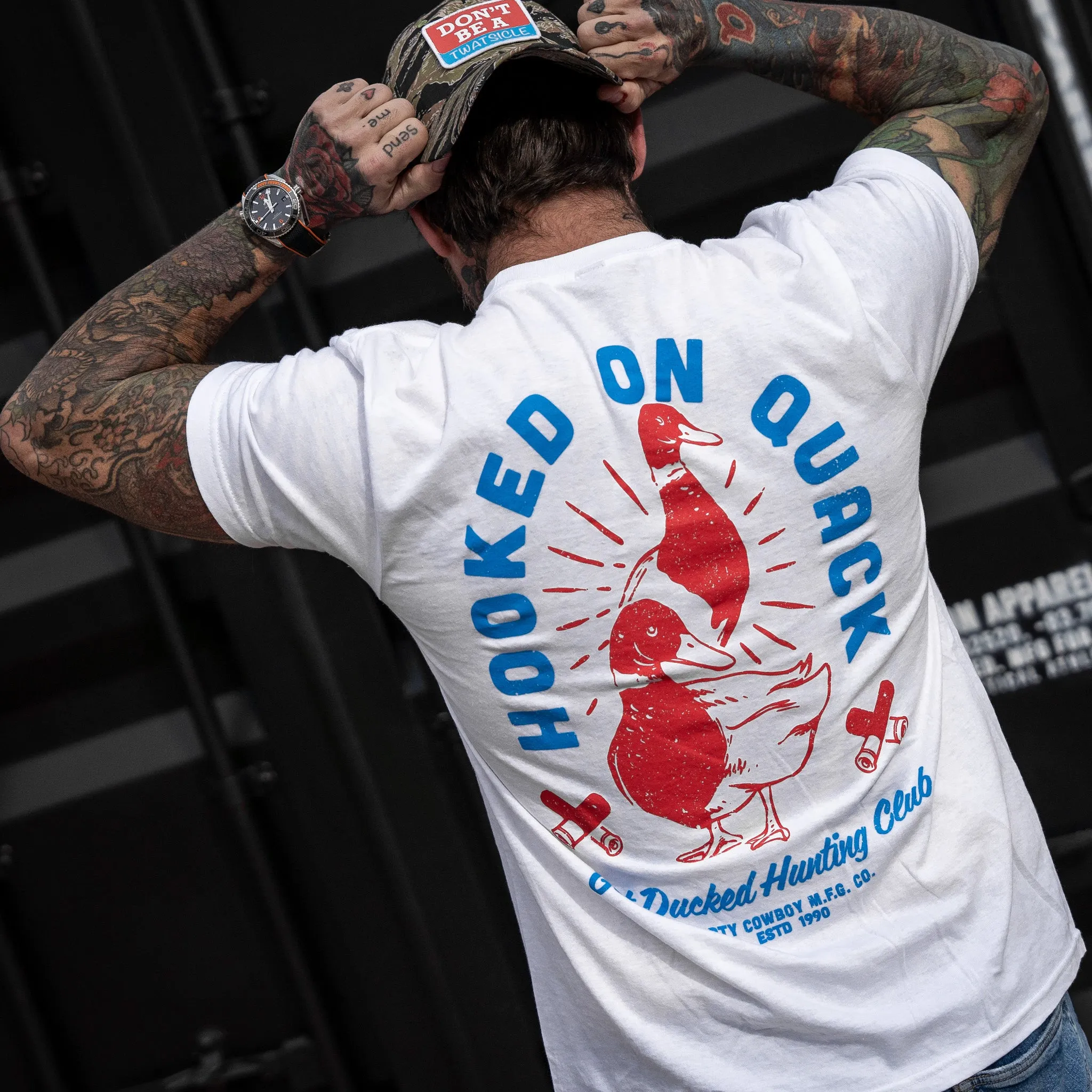 Hooked On Quack Hunter ' Get Ducked' Men's T-Shirt