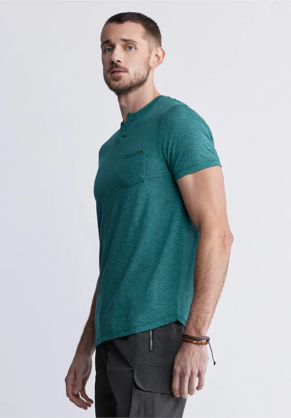 Kadyo Men's Pocket Henley Top in Aventurine Green - BM24345