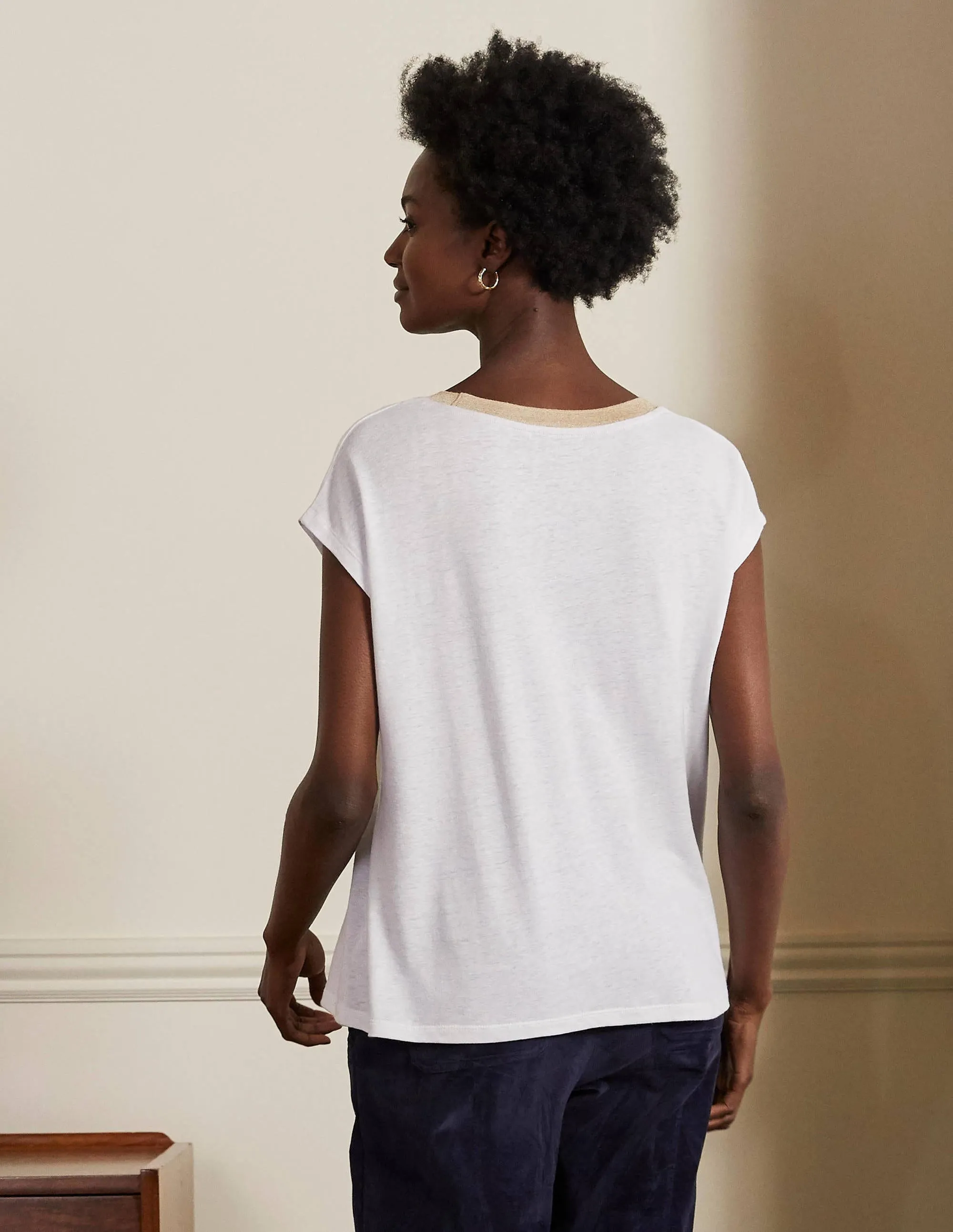 Linen Sparkle Short Sleeve Tee-White