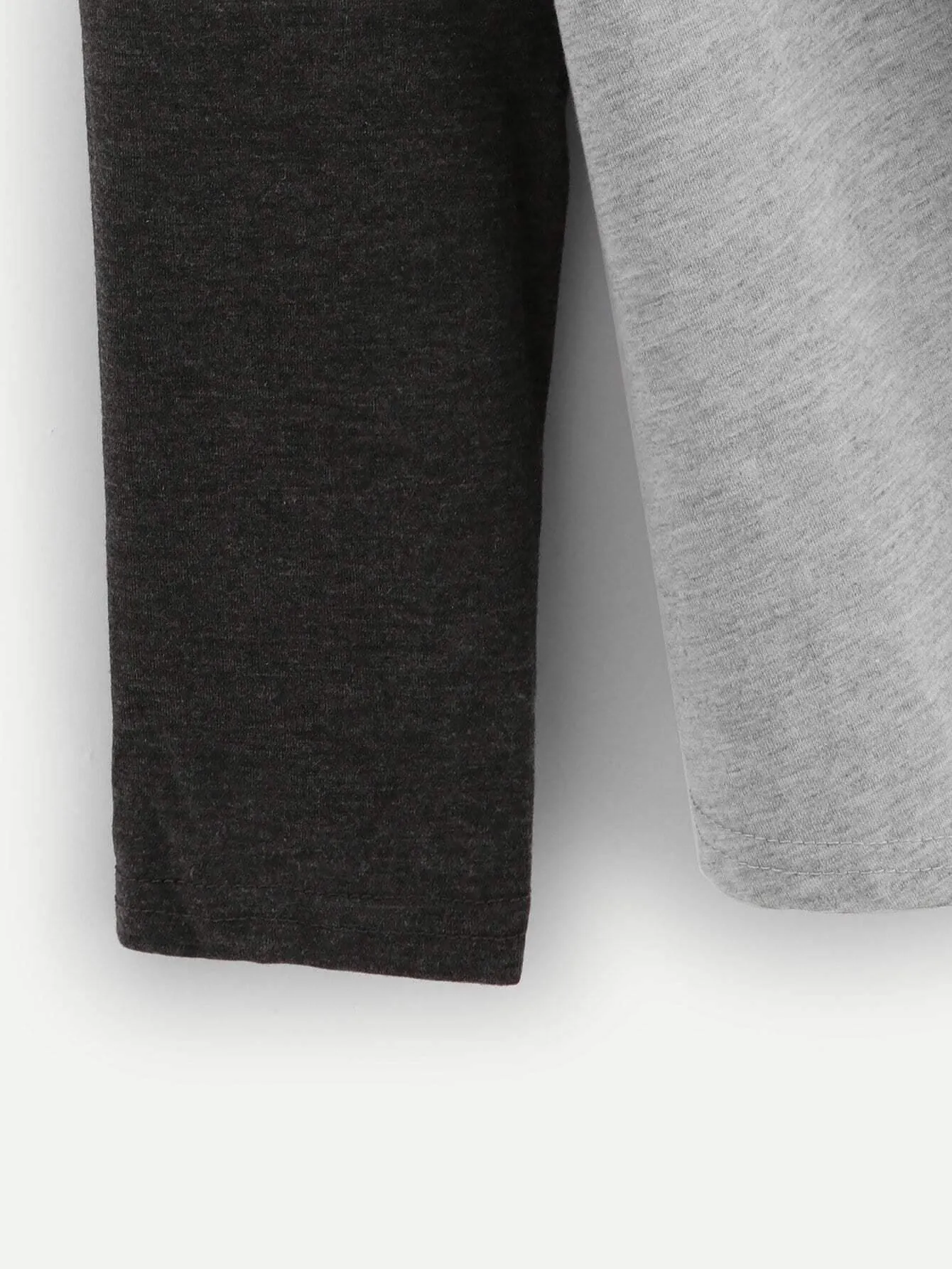 Twist Hem Colorblock Sleeve Tee